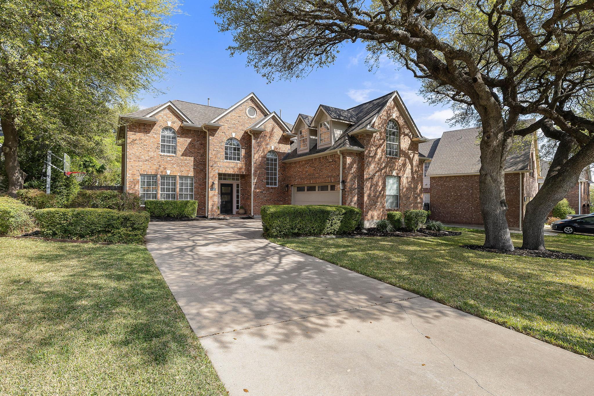 2114 Hilton Head Dr, Round Rock, TX 78664
