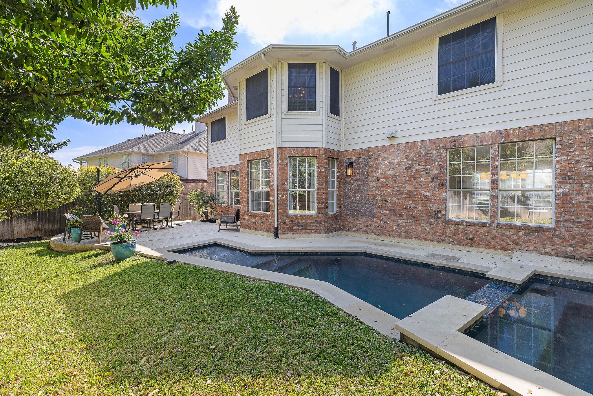 2114 Hilton Head Dr, Round Rock, TX 78664