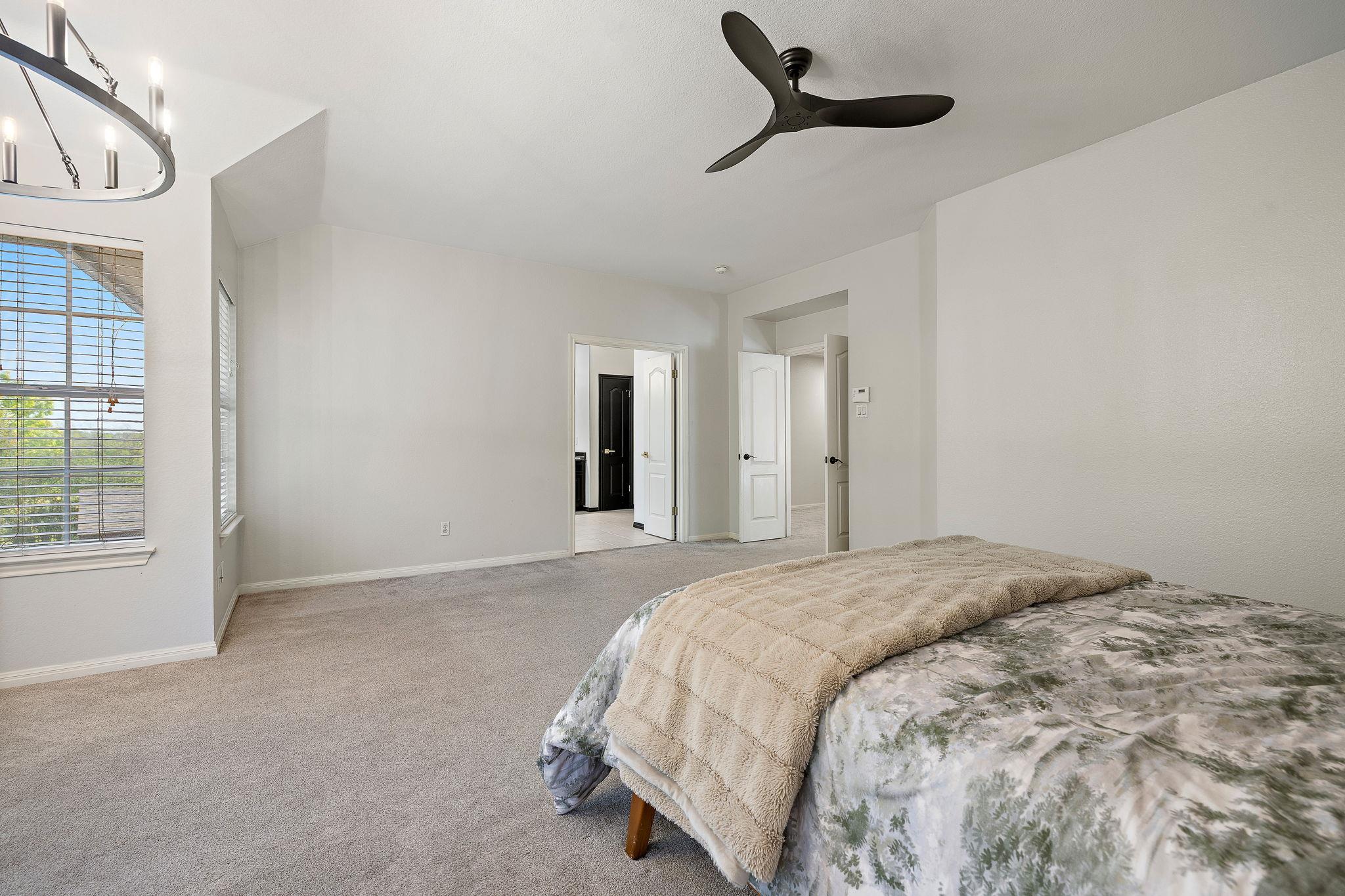 2114 Hilton Head Dr, Round Rock, TX 78664