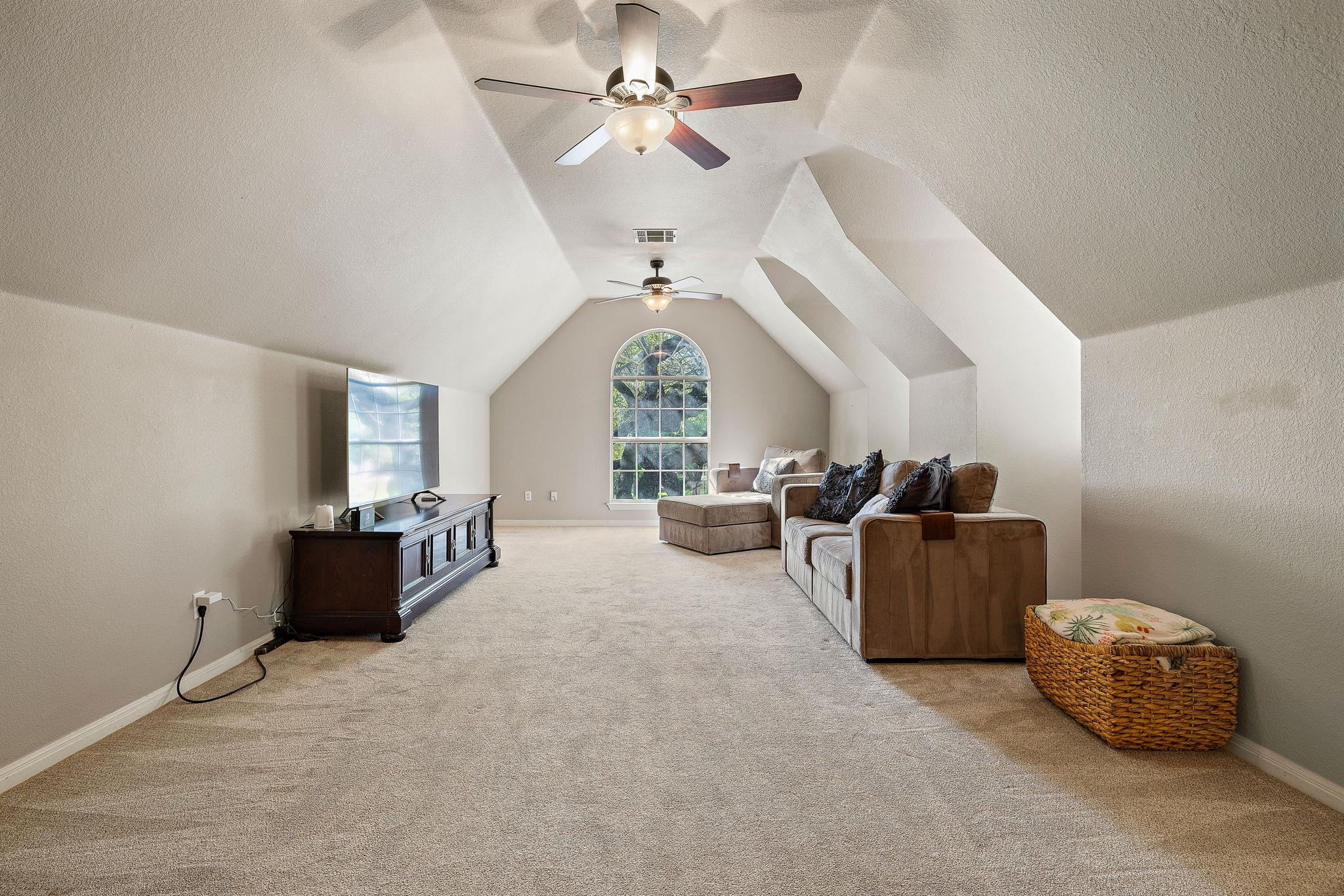 2114 Hilton Head Dr, Round Rock, TX 78664