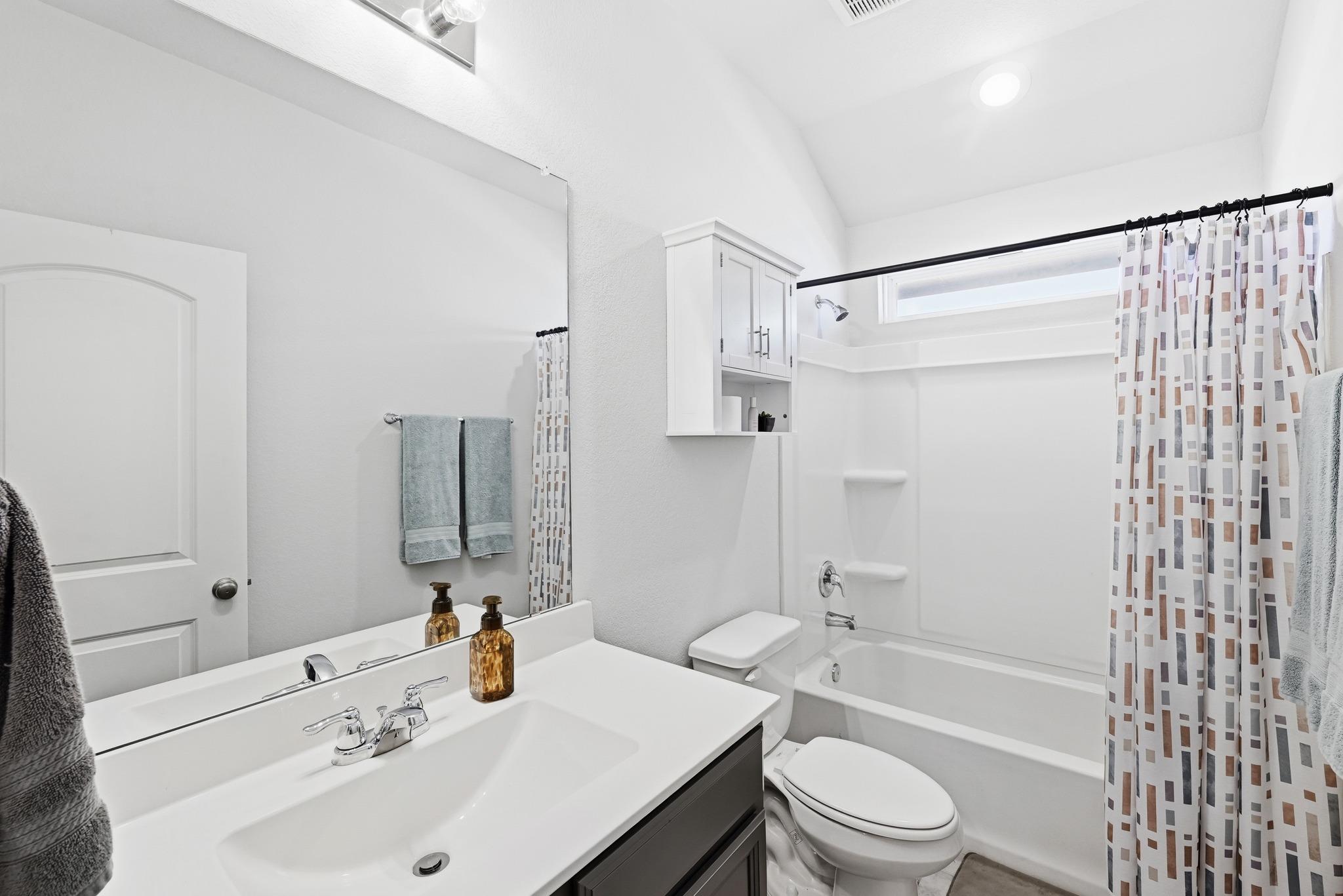 2033 Winston Way, Leander, TX 78641