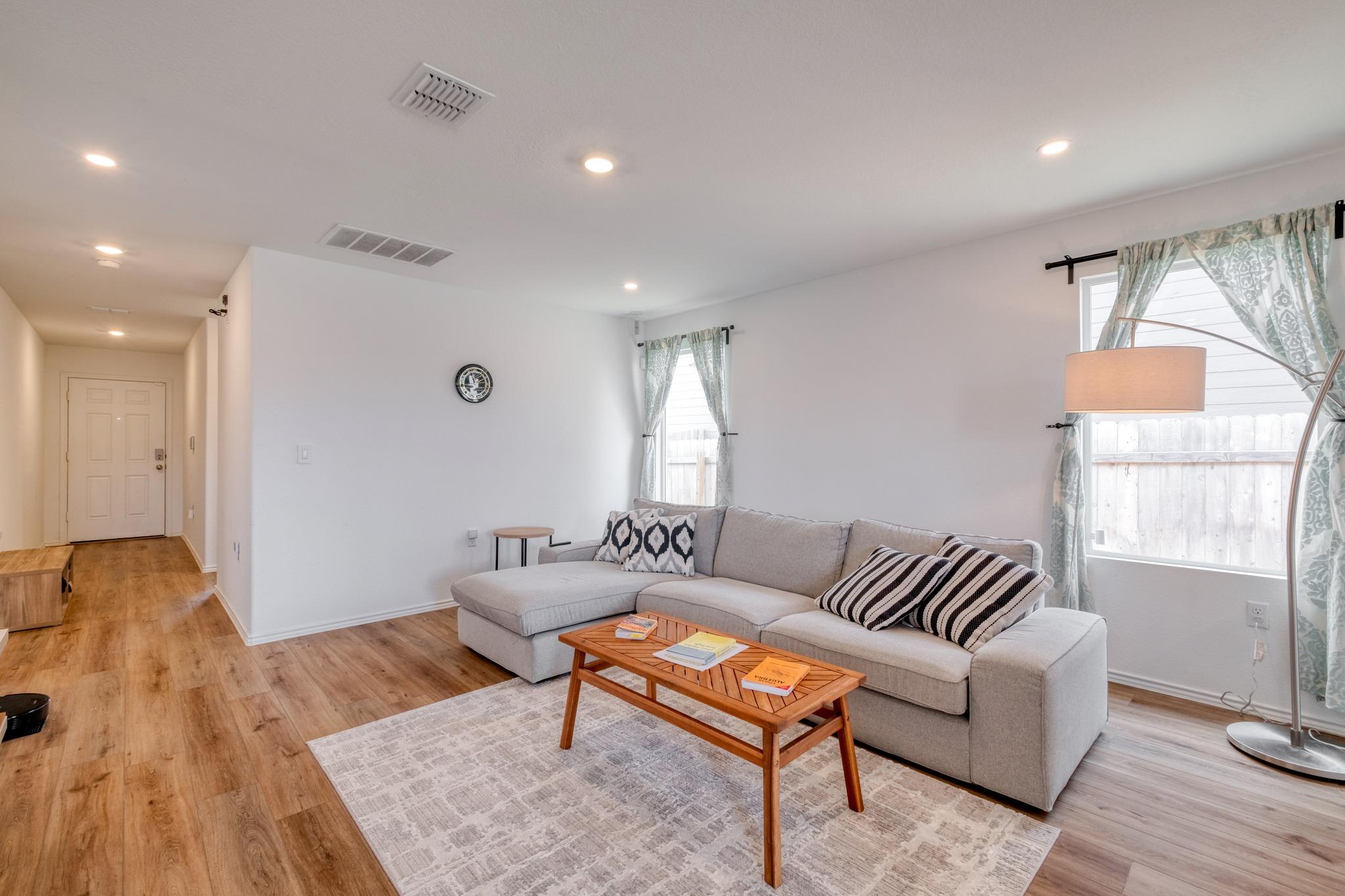 2700 Schwartz Ln, Pflugerville, TX 78660