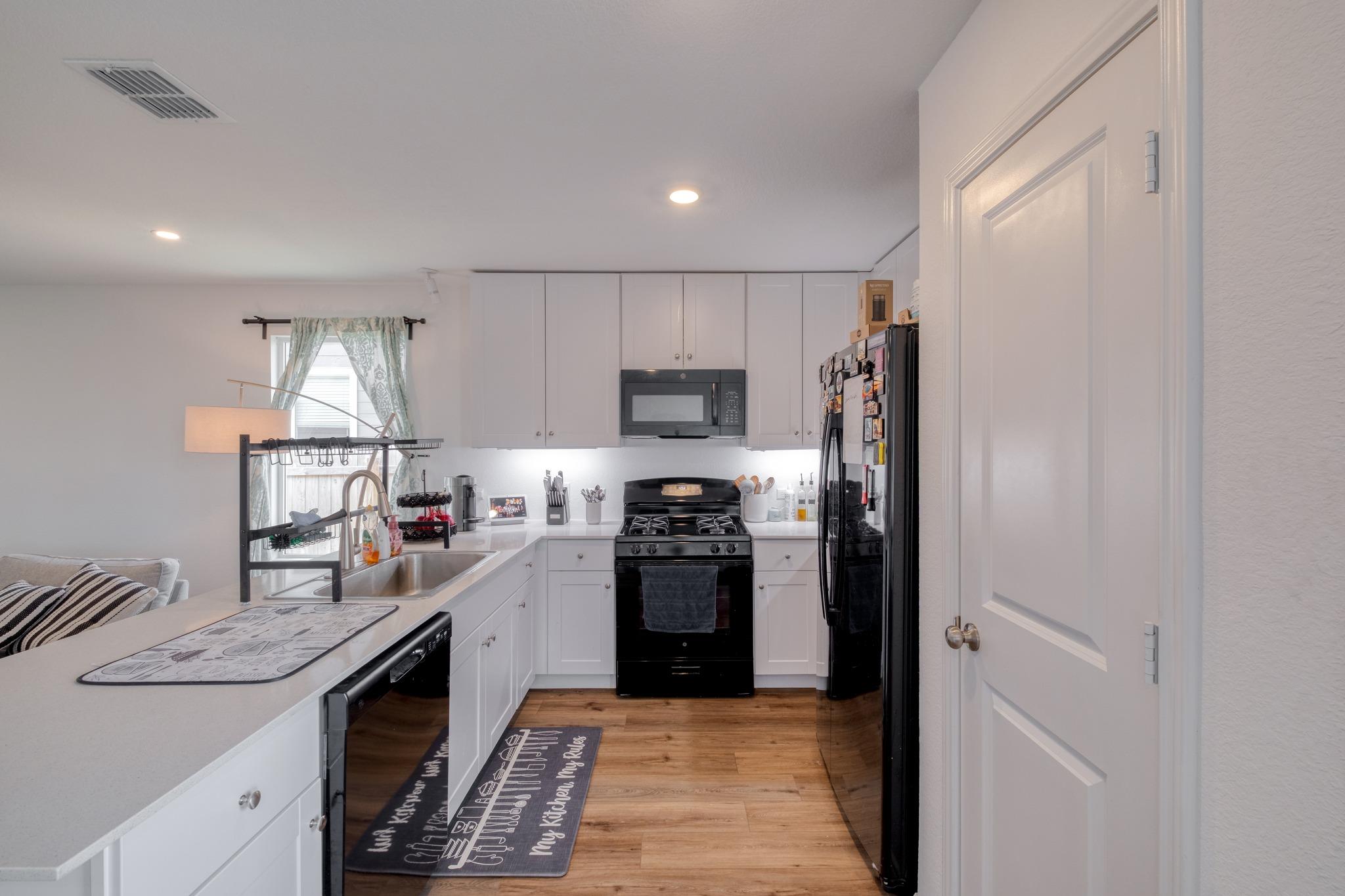 2700 Schwartz Ln, Pflugerville, TX 78660