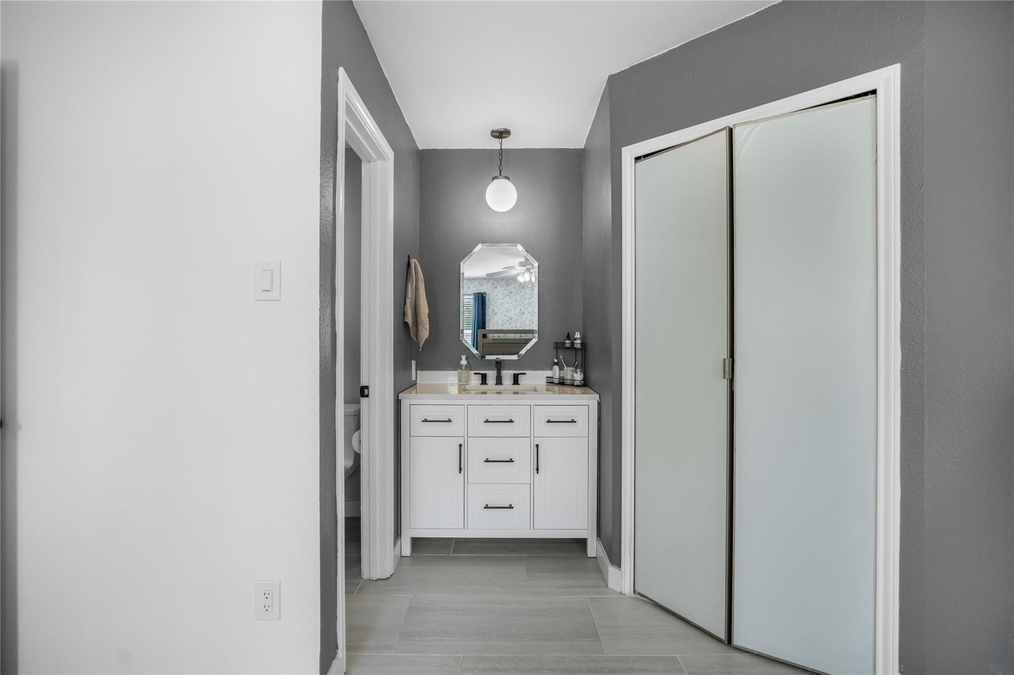 5935 Kevin Kelly Pl, Austin, TX 78727