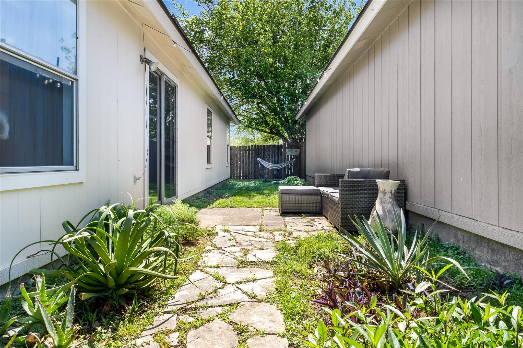 5935 Kevin Kelly Pl, Austin, TX 78727