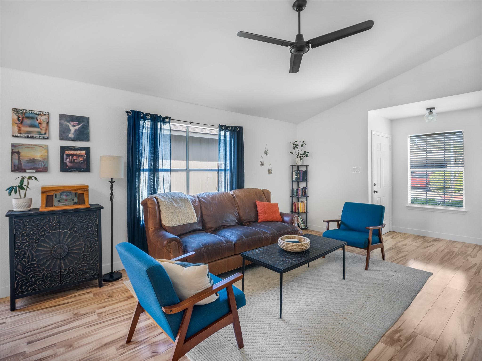 5935 Kevin Kelly Pl, Austin, TX 78727