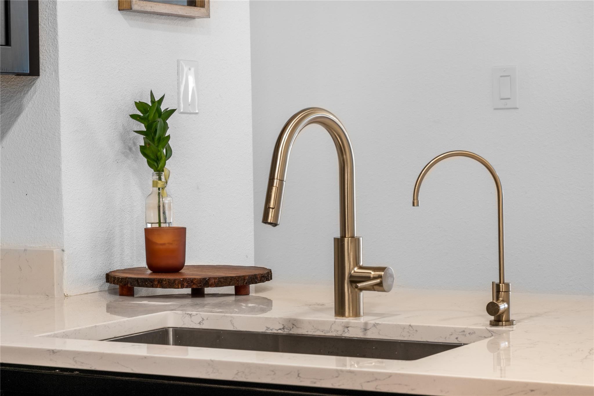 5935 Kevin Kelly Pl, Austin, TX 78727