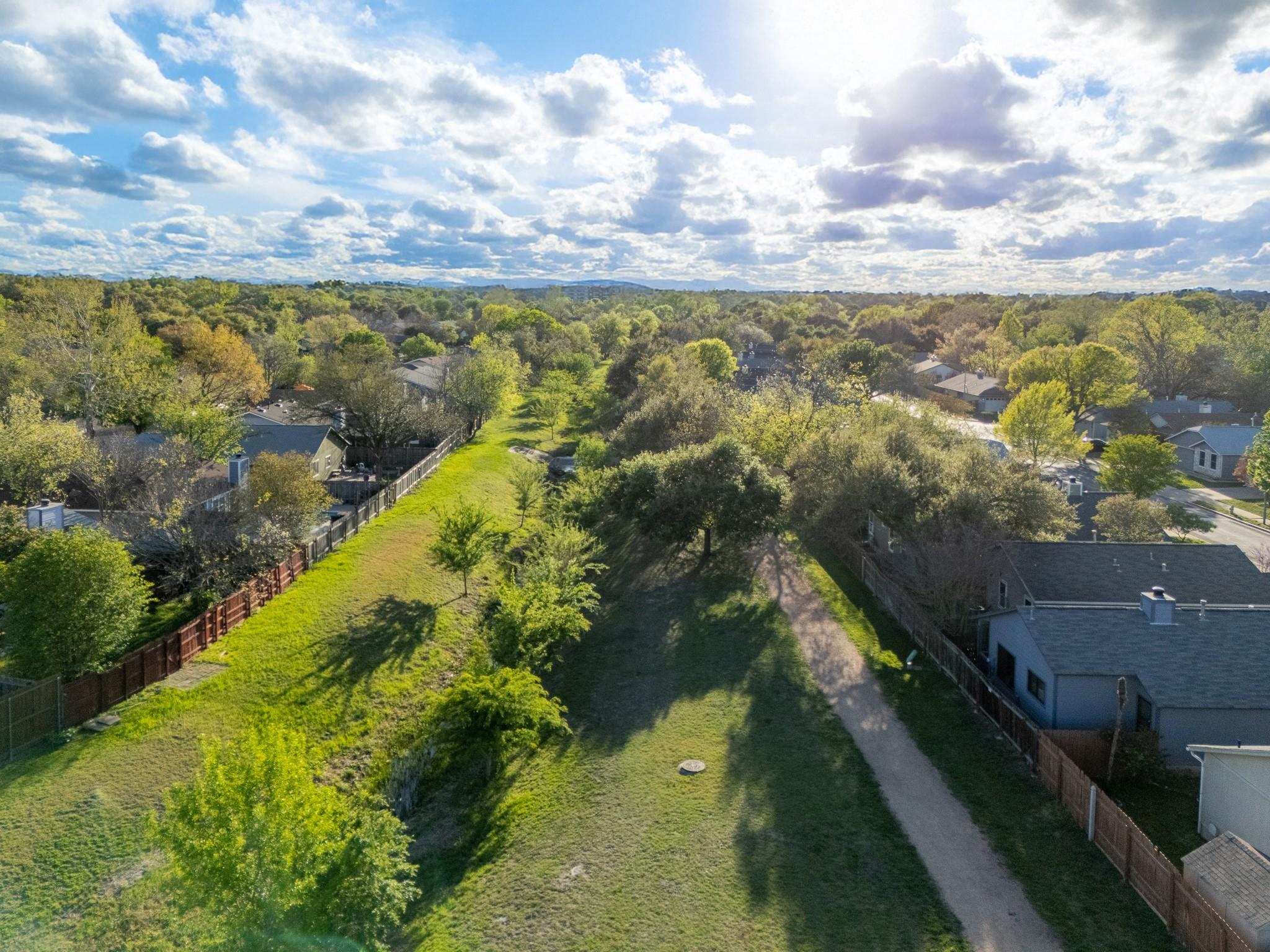 5935 Kevin Kelly Pl, Austin, TX 78727