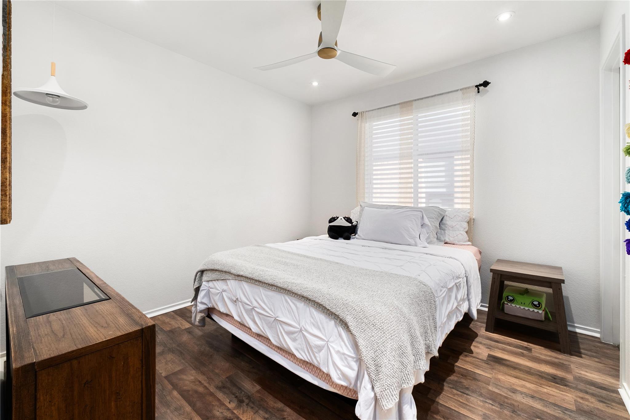 102 Woodley Rd, Leander, TX 78641