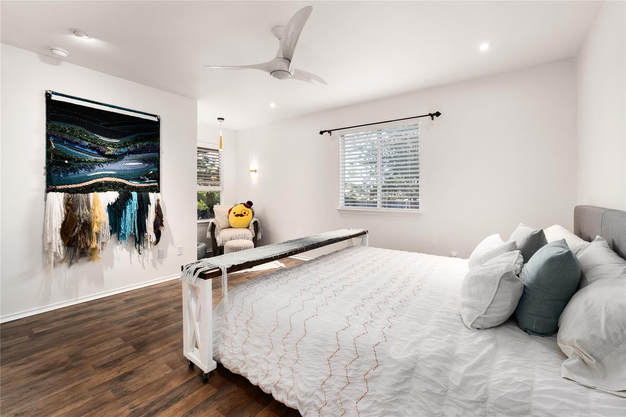 102 Woodley Rd, Leander, TX 78641