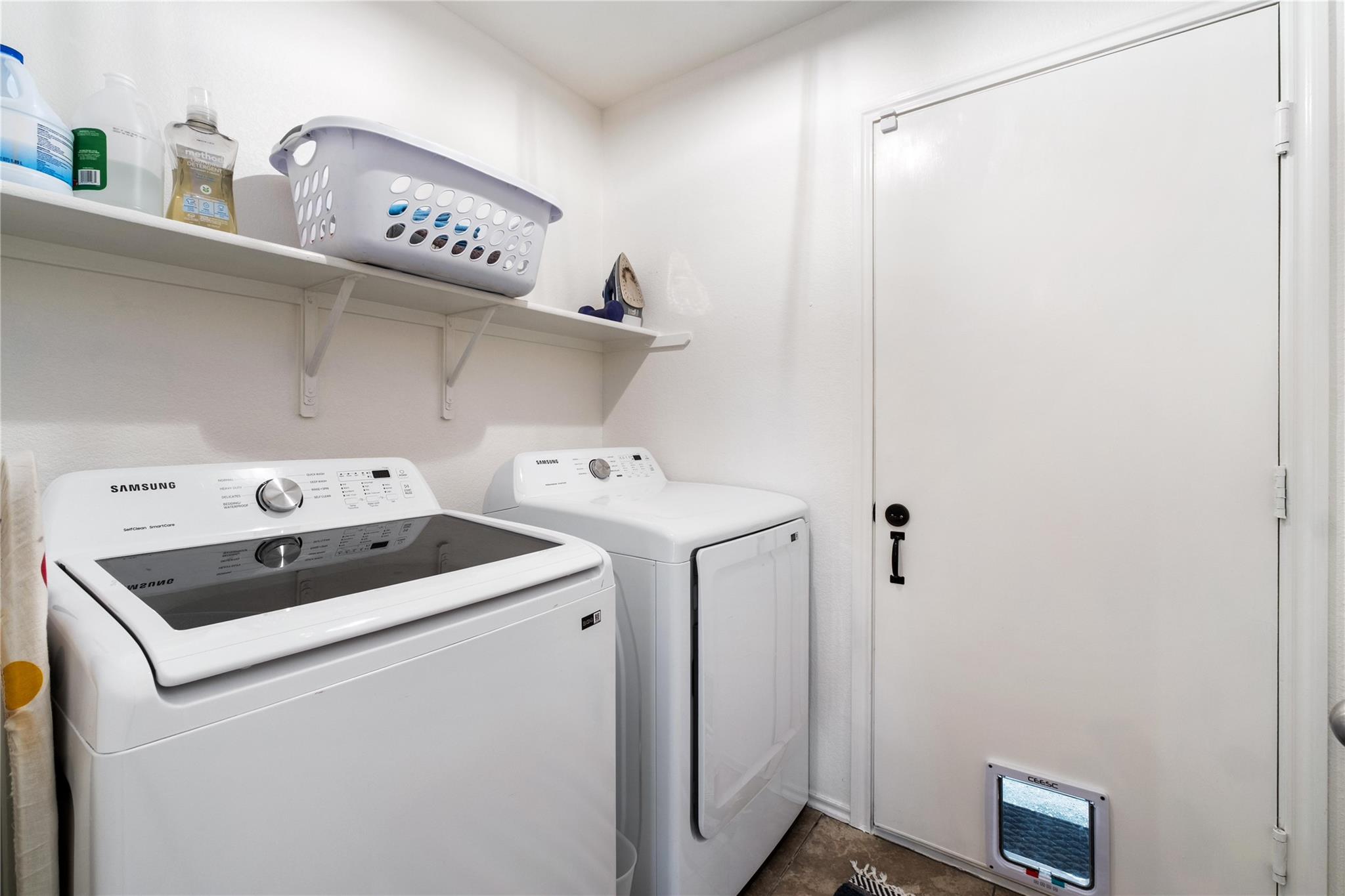 102 Woodley Rd, Leander, TX 78641