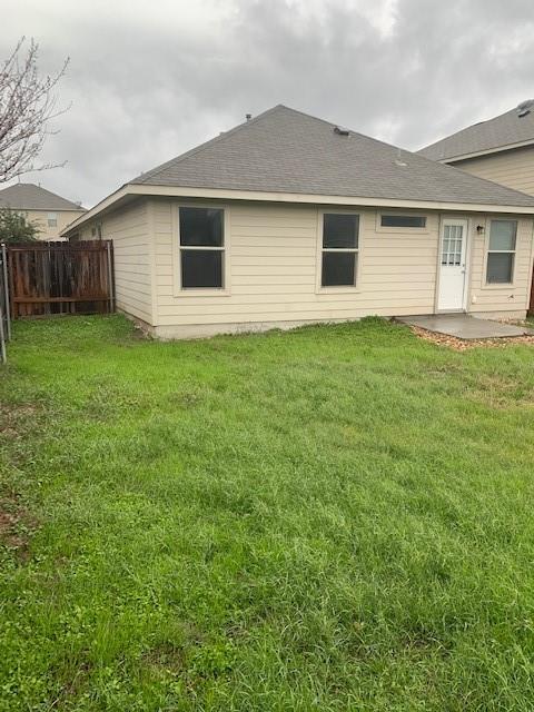 12205 Ferrystone Glen Dr, Del Valle, TX 78617