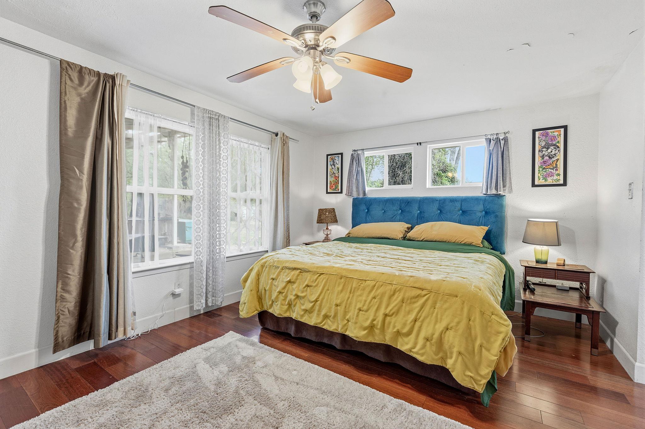 700 Corral Ln, Austin, TX 78745