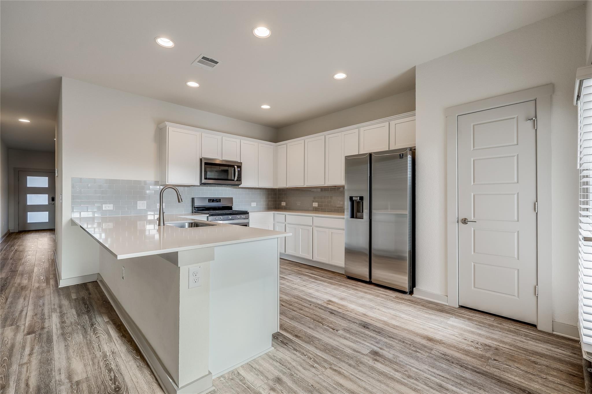 153 Filifera Ct, Leander, TX 78641