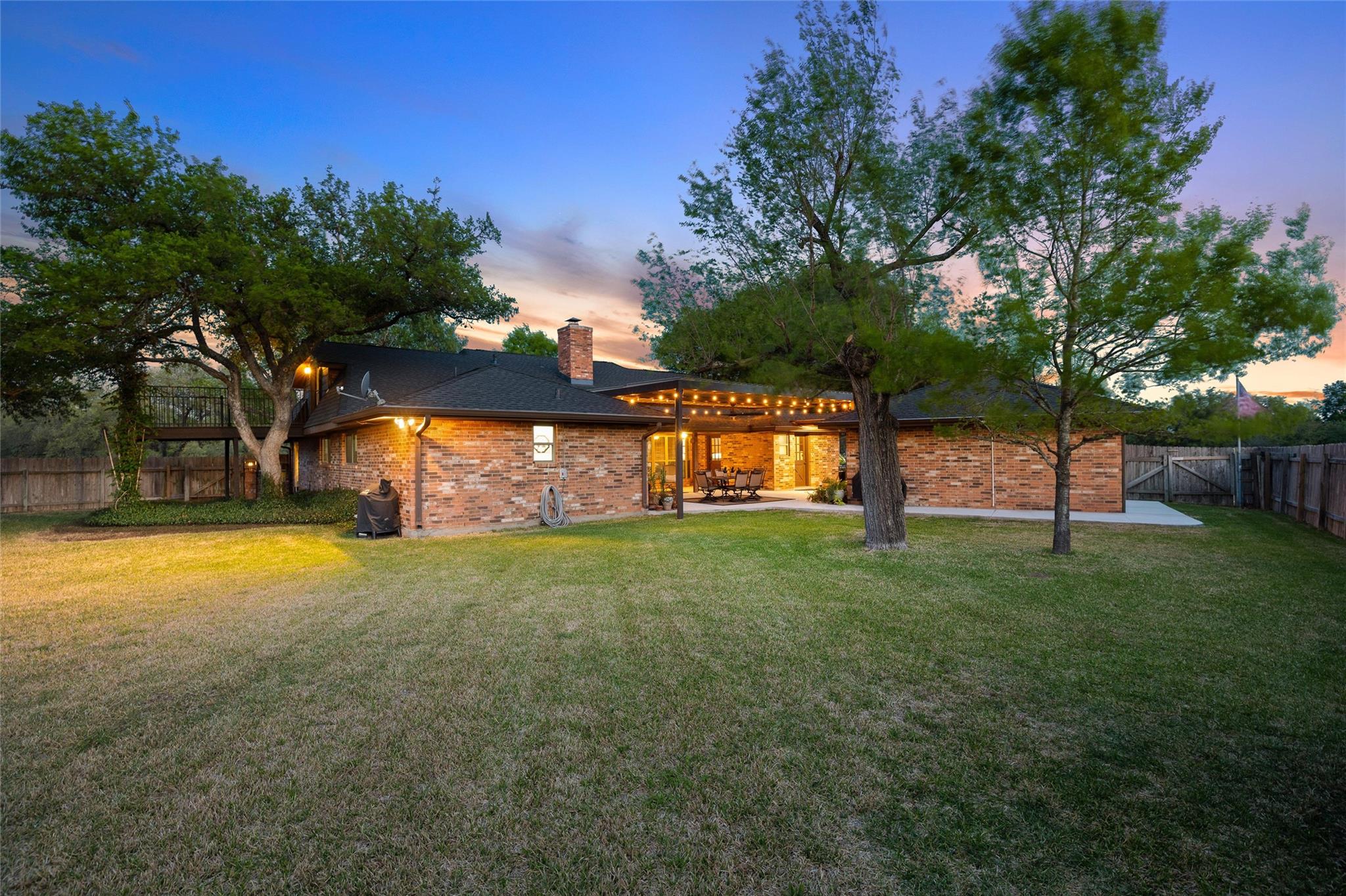 7202 Rolling Meadow Rd, Austin, TX 78749