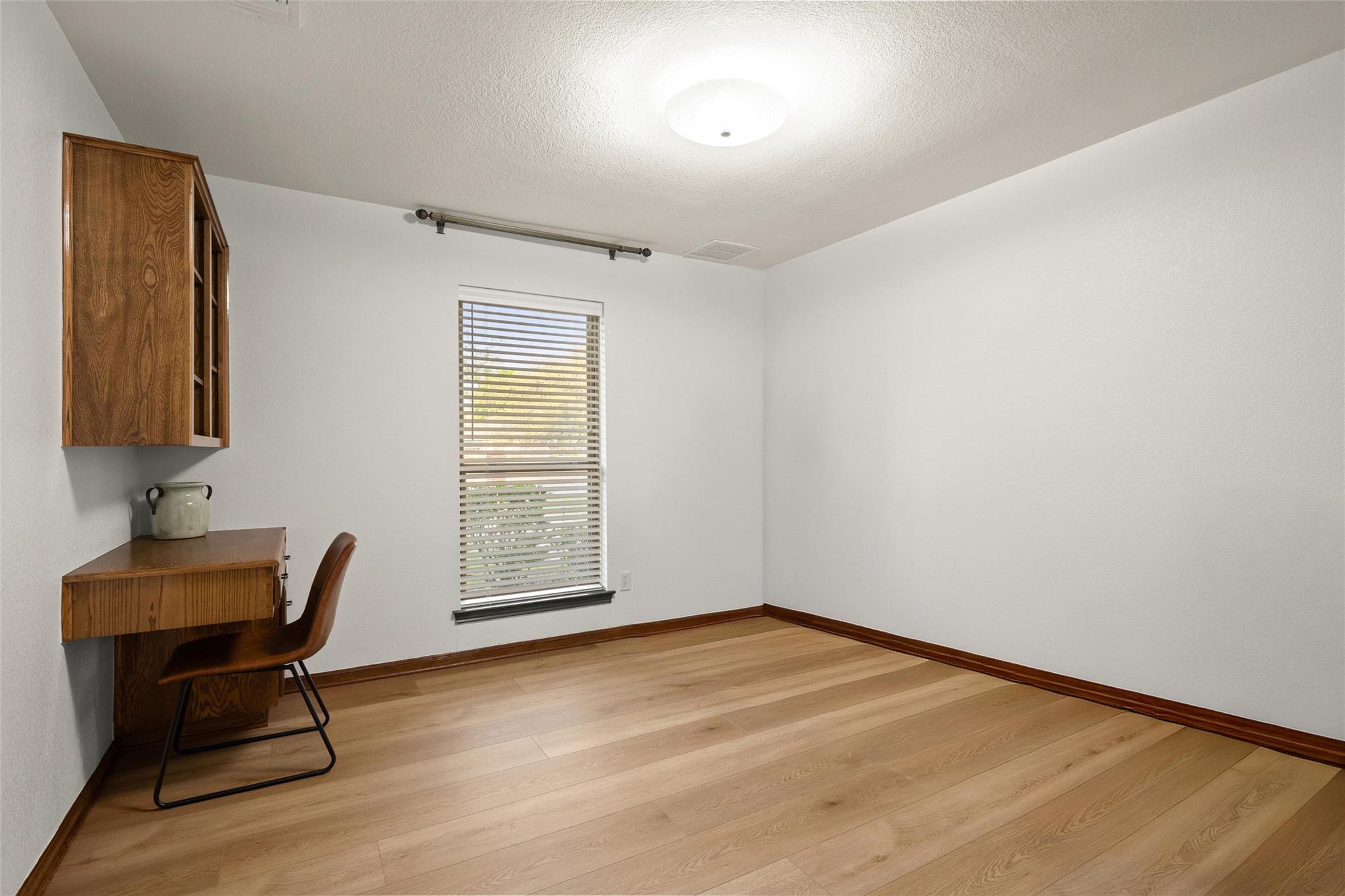 7202 Rolling Meadow Rd, Austin, TX 78749