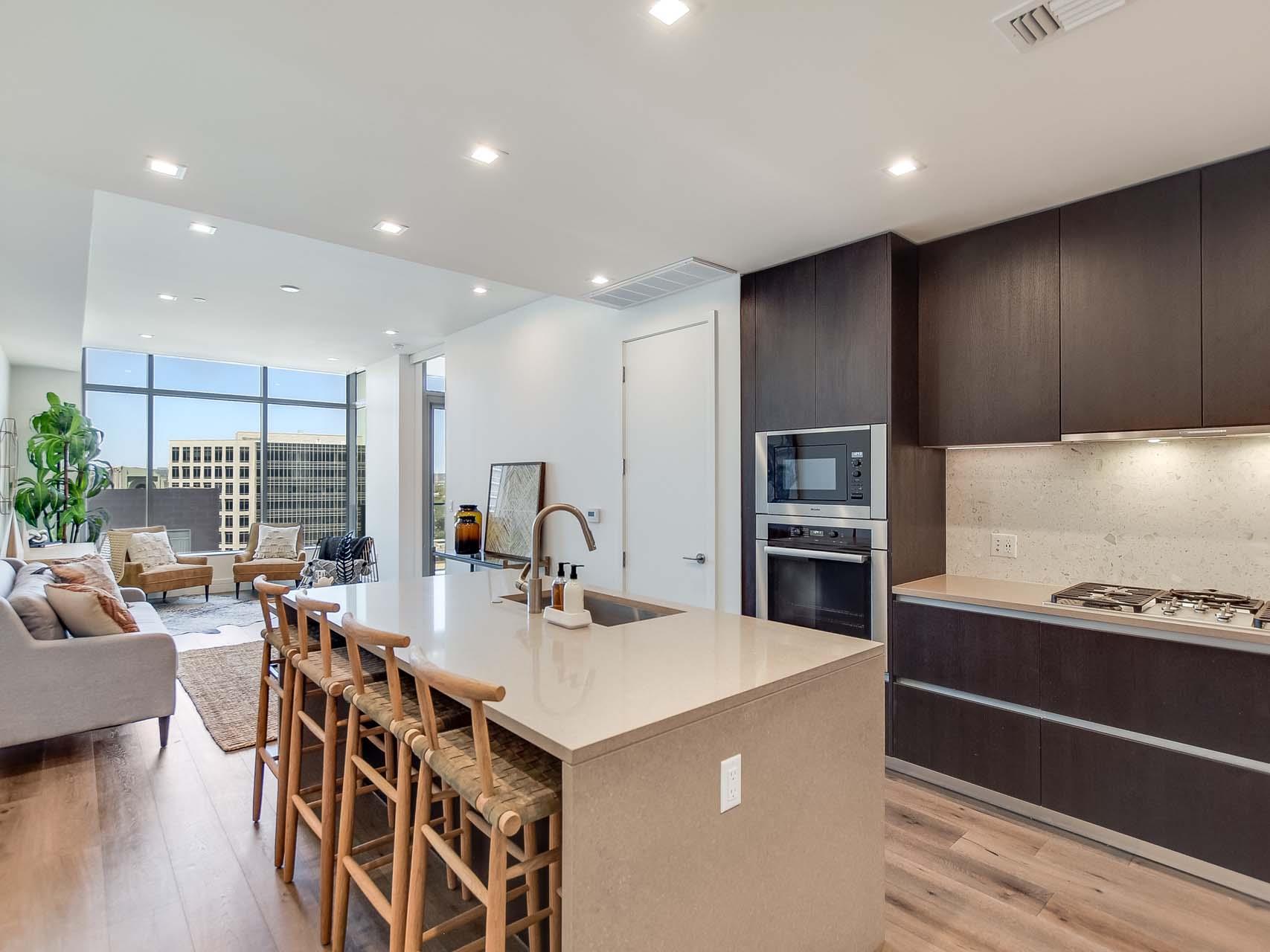 501 West Ave # 2002, Austin, TX 78701