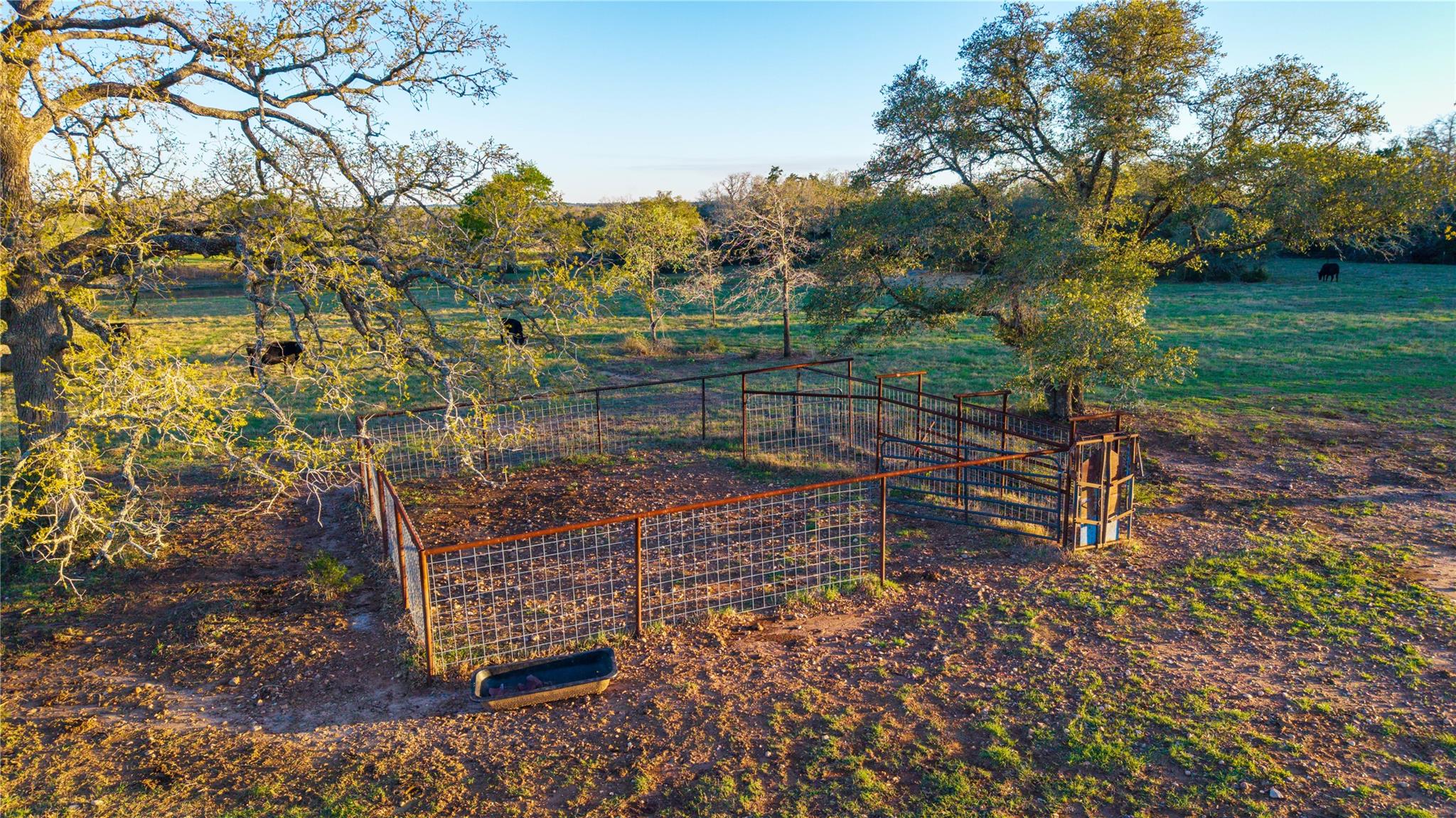 1700 County Road 216, Giddings, TX 78942