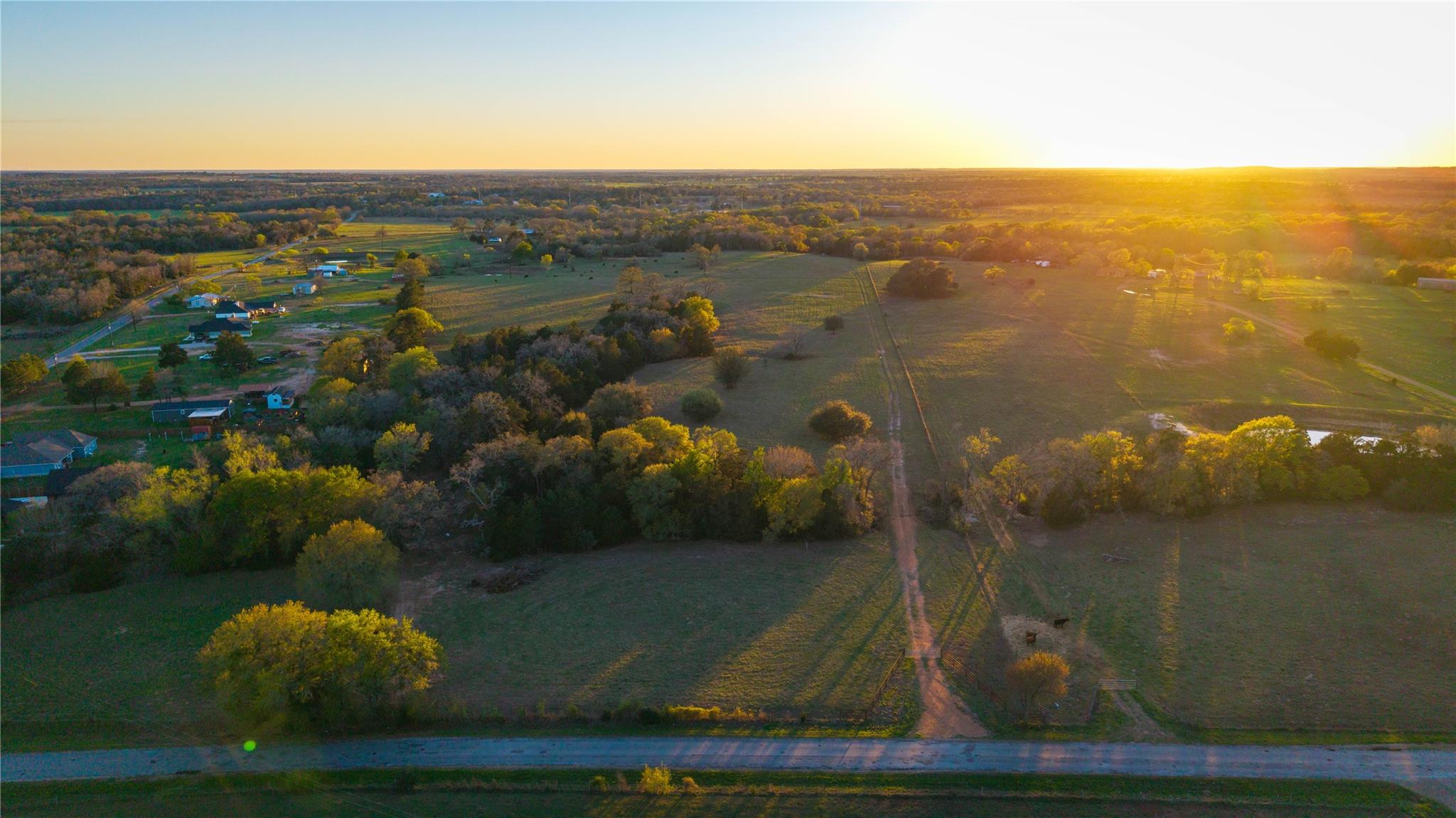 1700 County Road 216, Giddings, TX 78942