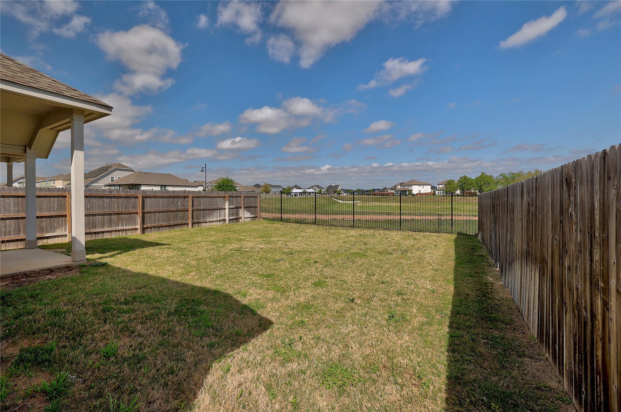 205 Banyon Dr, Liberty Hill, TX 78642