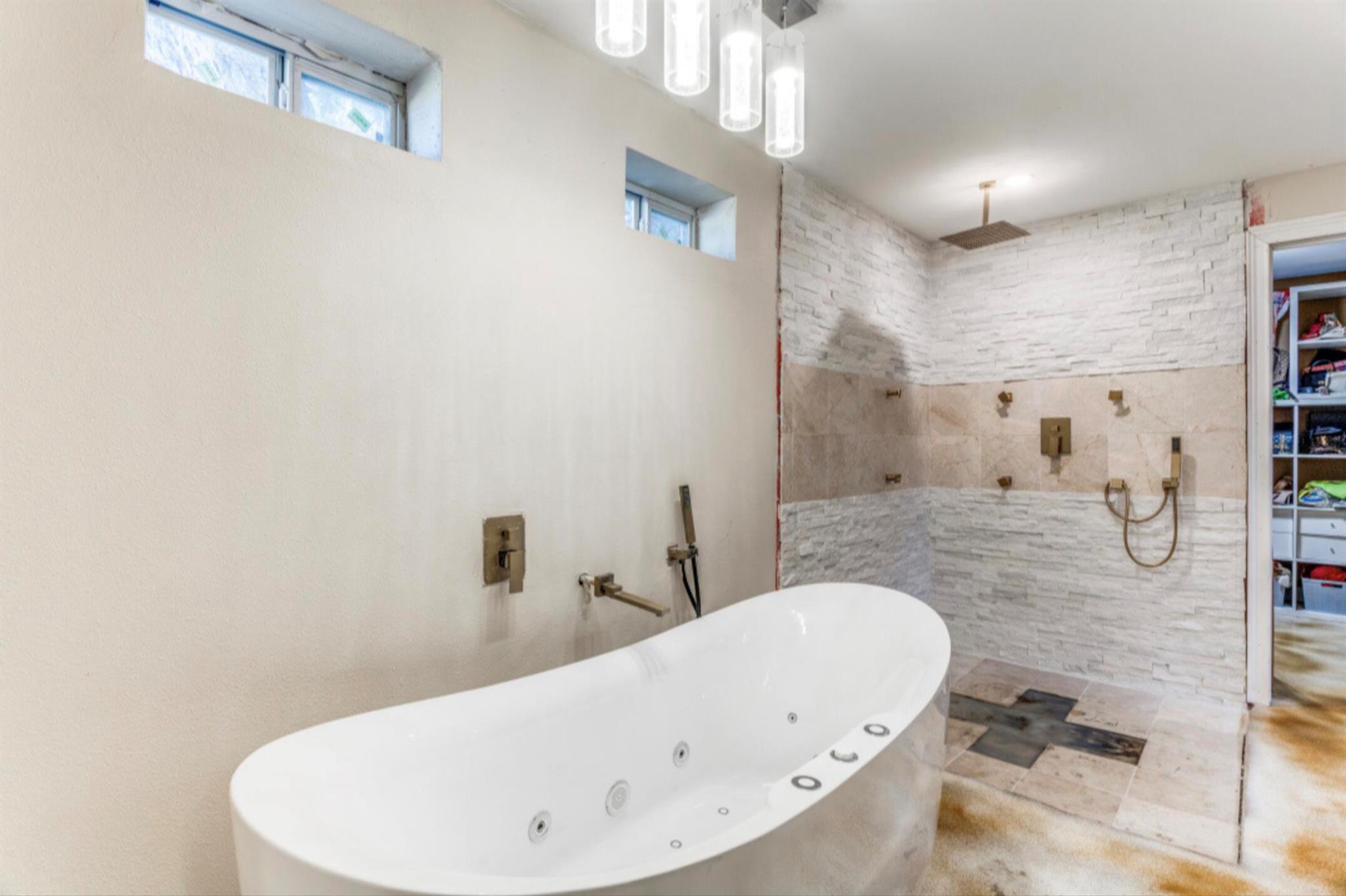 610 Pleasant Grove Rd, Elgin, TX 78621