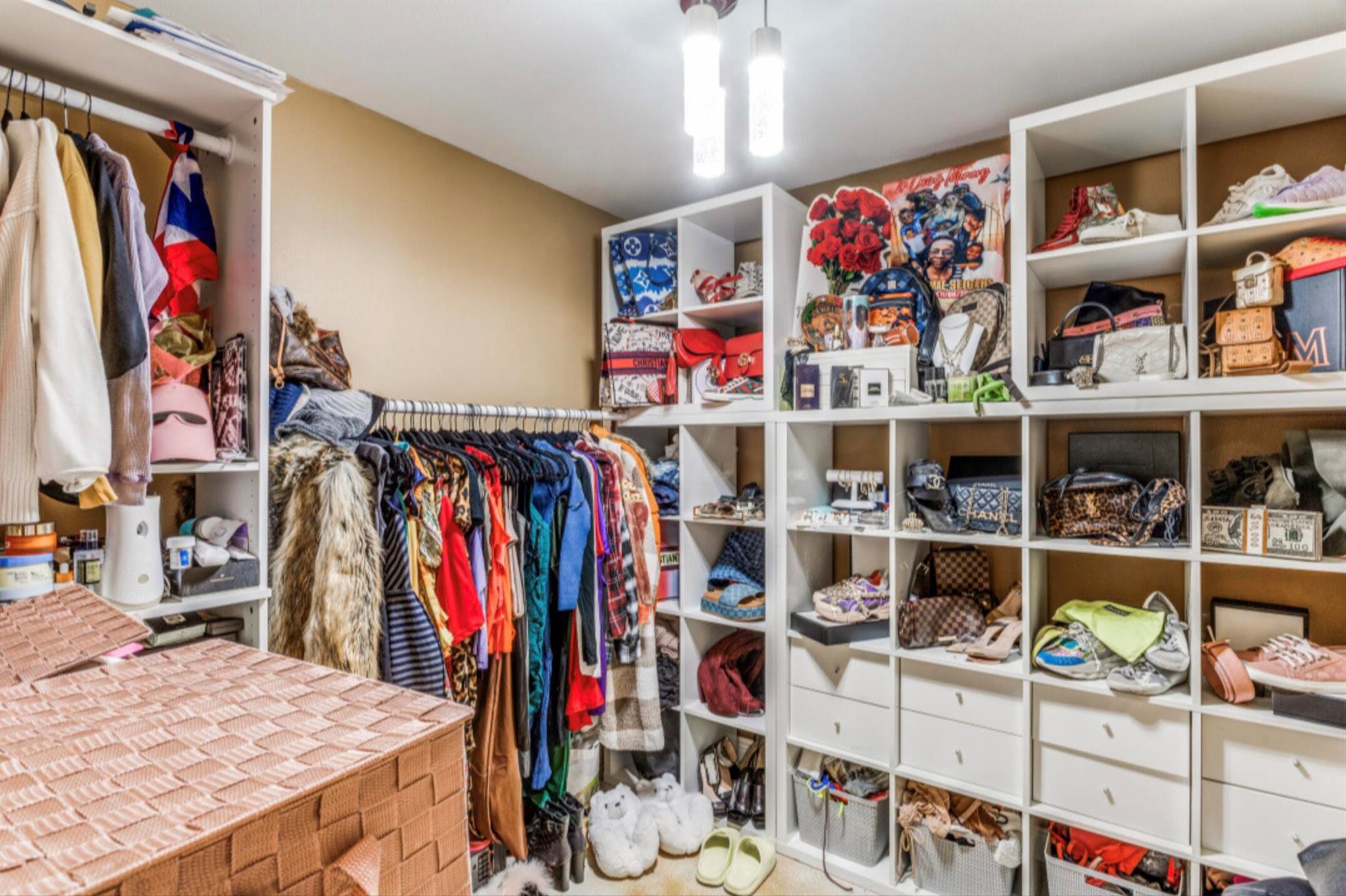 610 Pleasant Grove Rd, Elgin, TX 78621