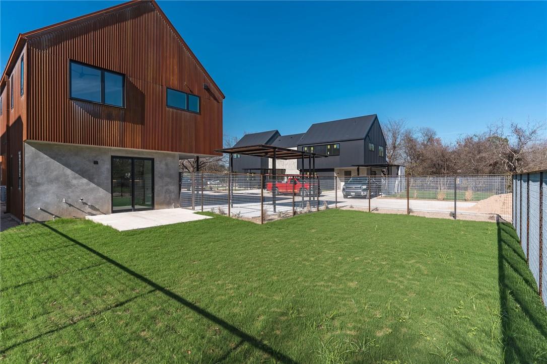 915 Tillery St # B, Austin, TX 78702