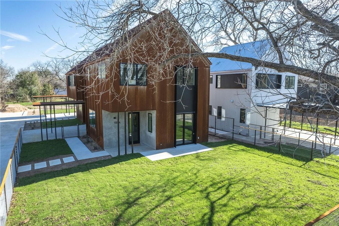 915 Tillery St # B, Austin, TX 78702