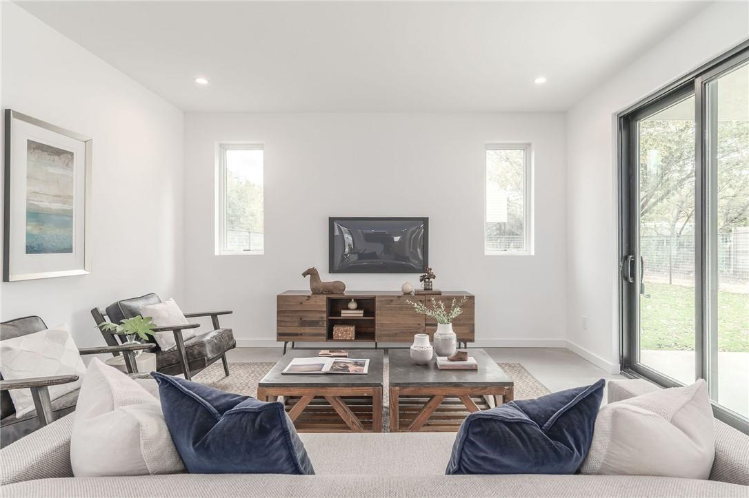 915 Tillery St # B, Austin, TX 78702