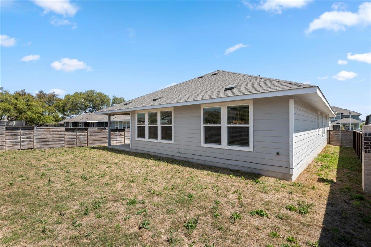 167 Jeffers, Kyle, TX 78640