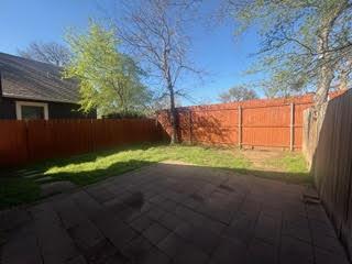 2604 W 8th St W # A, Austin, TX 78703