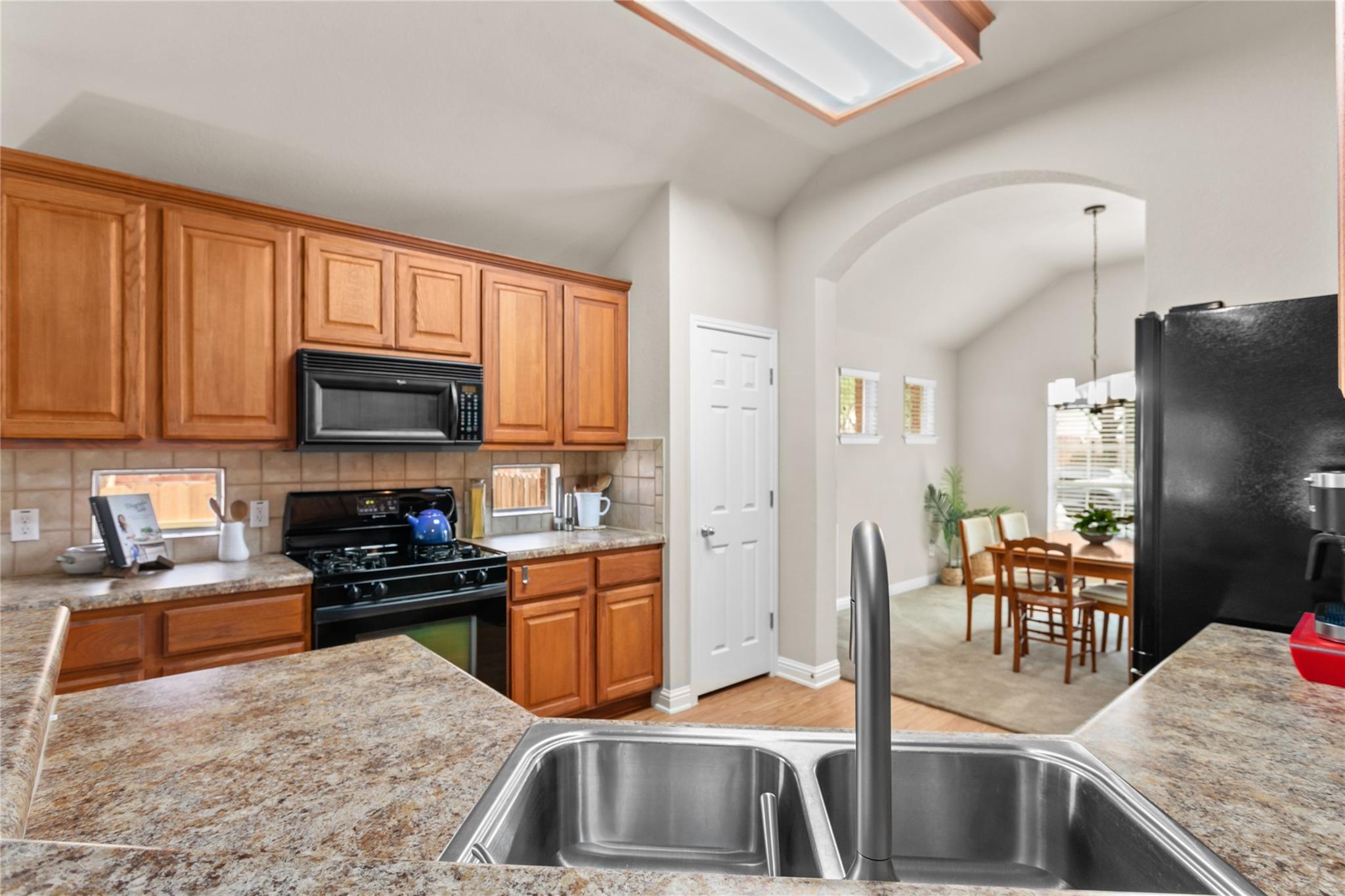 2208 Petrified Forest Dr, Austin, TX 78747