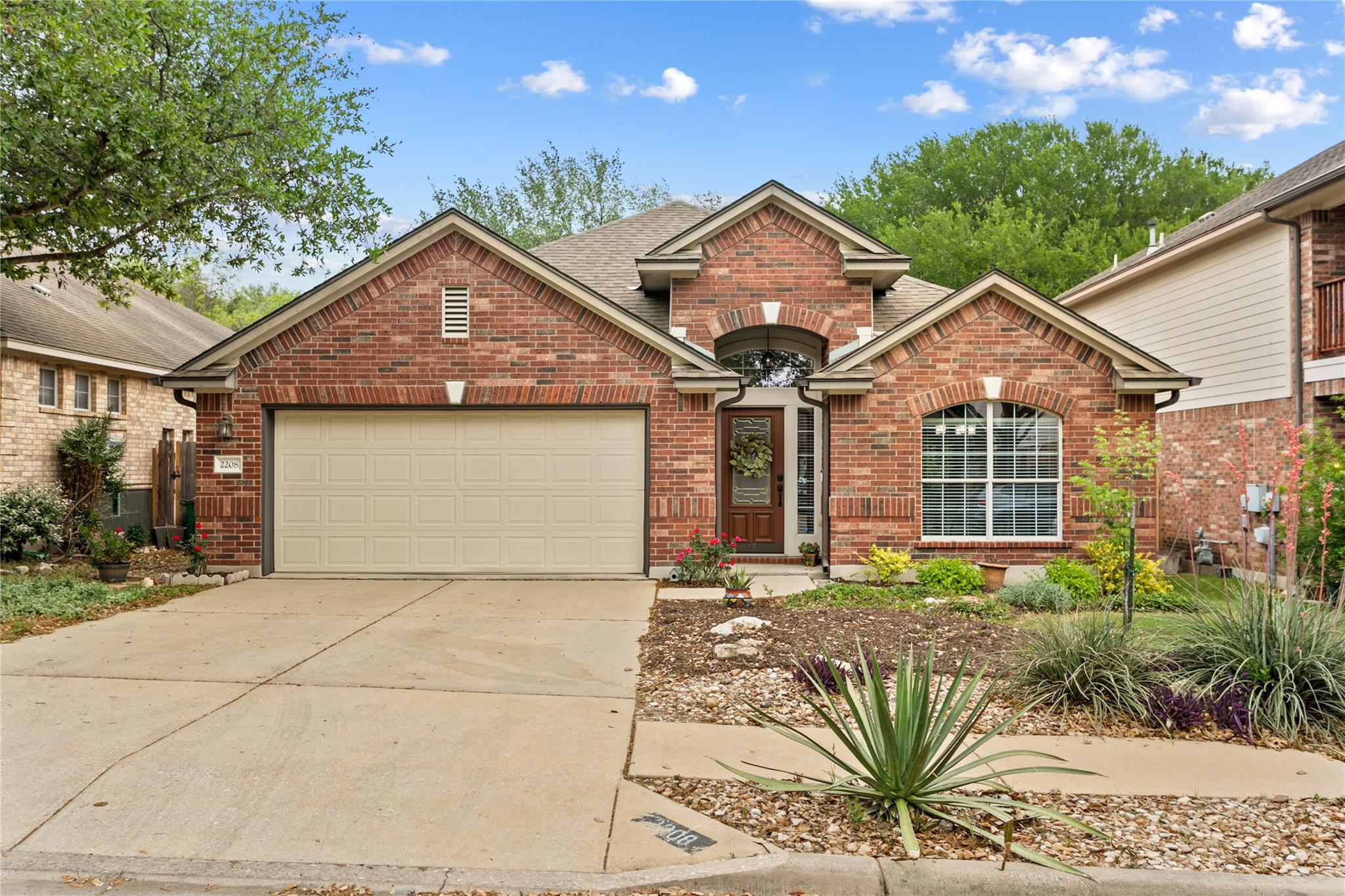 2208 Petrified Forest Dr, Austin, TX 78747