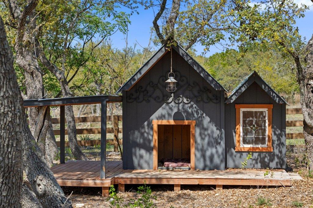 290 Sunset Rdg, Dripping Springs, TX 78620