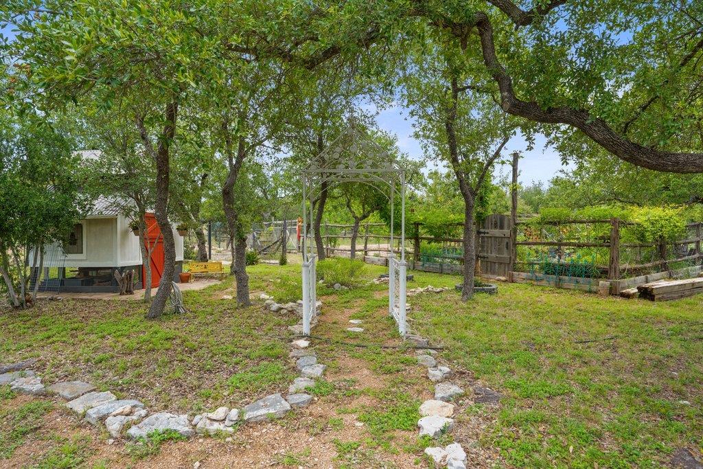 290 Sunset Rdg, Dripping Springs, TX 78620