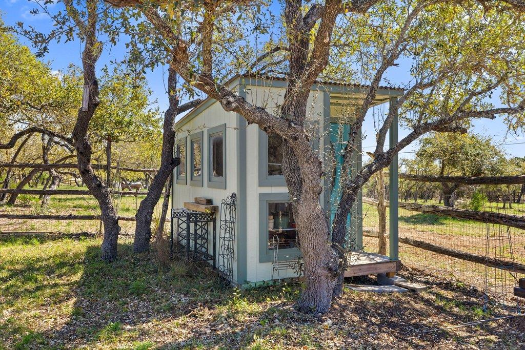 290 Sunset Rdg, Dripping Springs, TX 78620