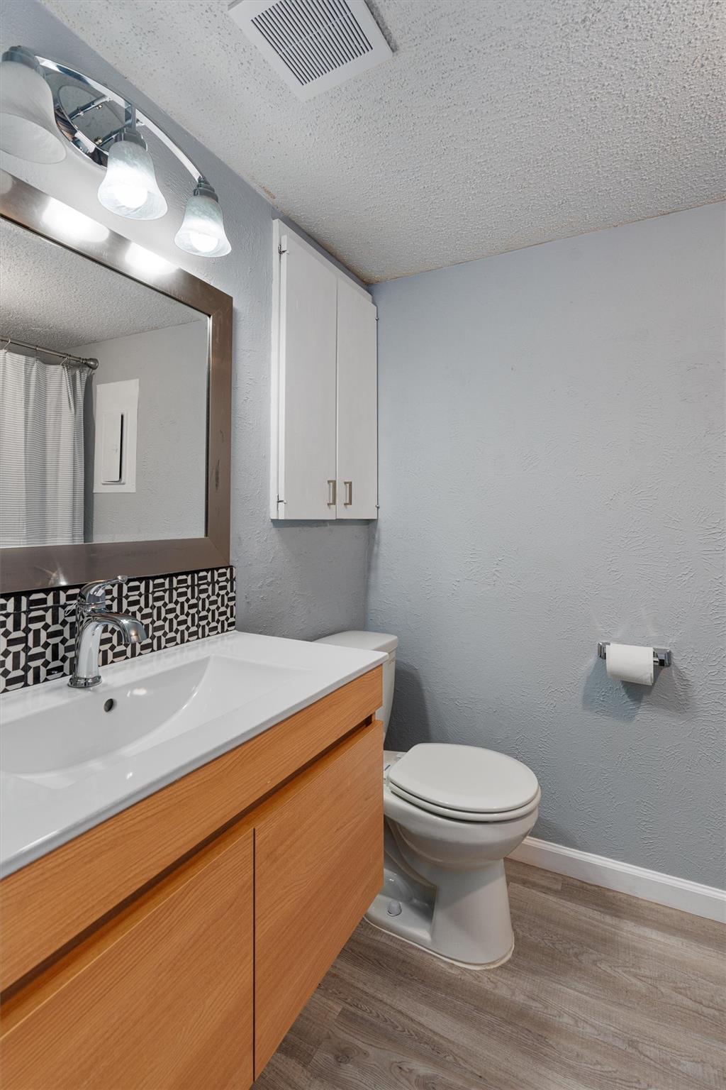 2008 Voltaire Dr, Austin, TX 78752