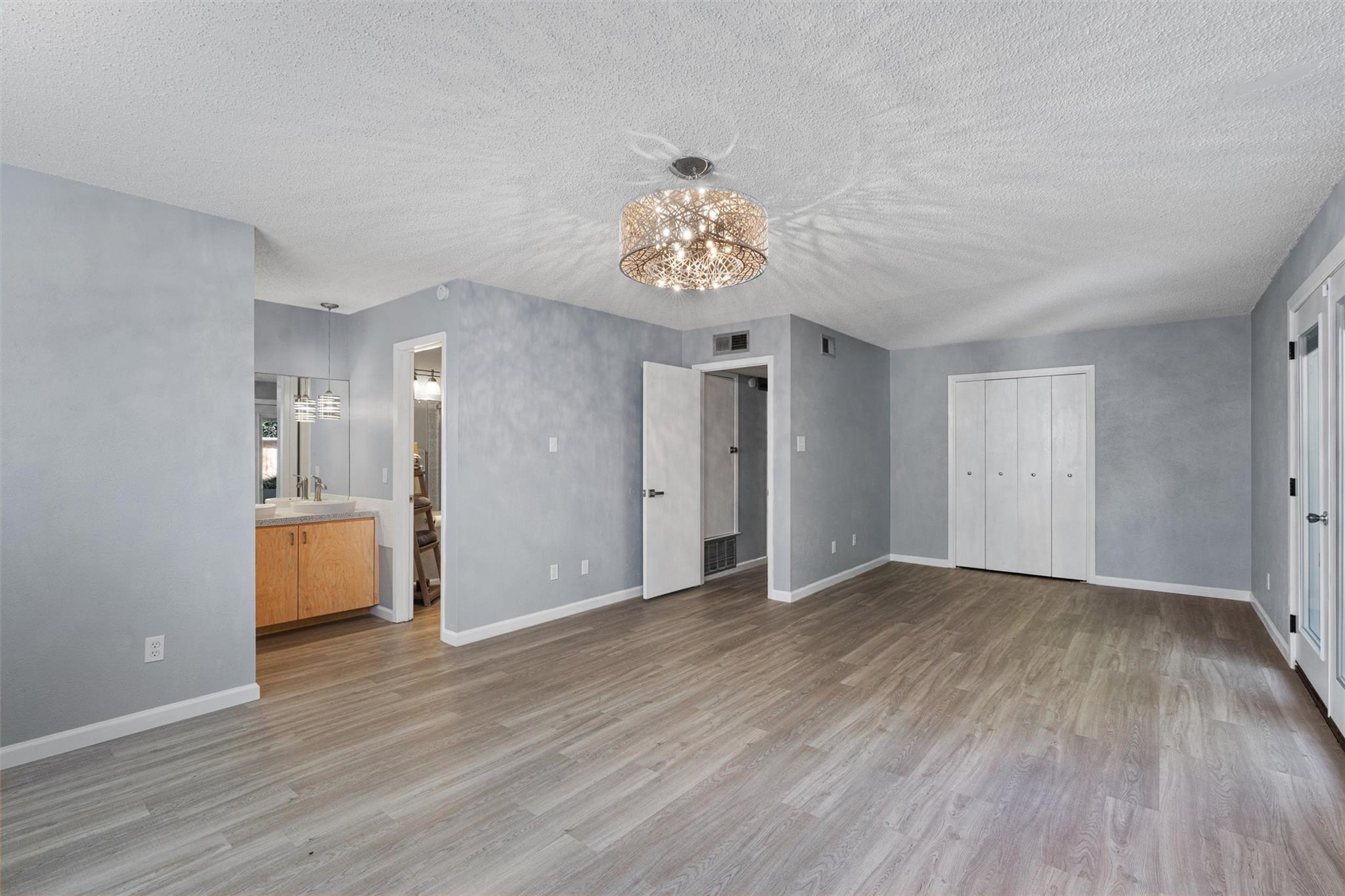 2008 Voltaire Dr, Austin, TX 78752