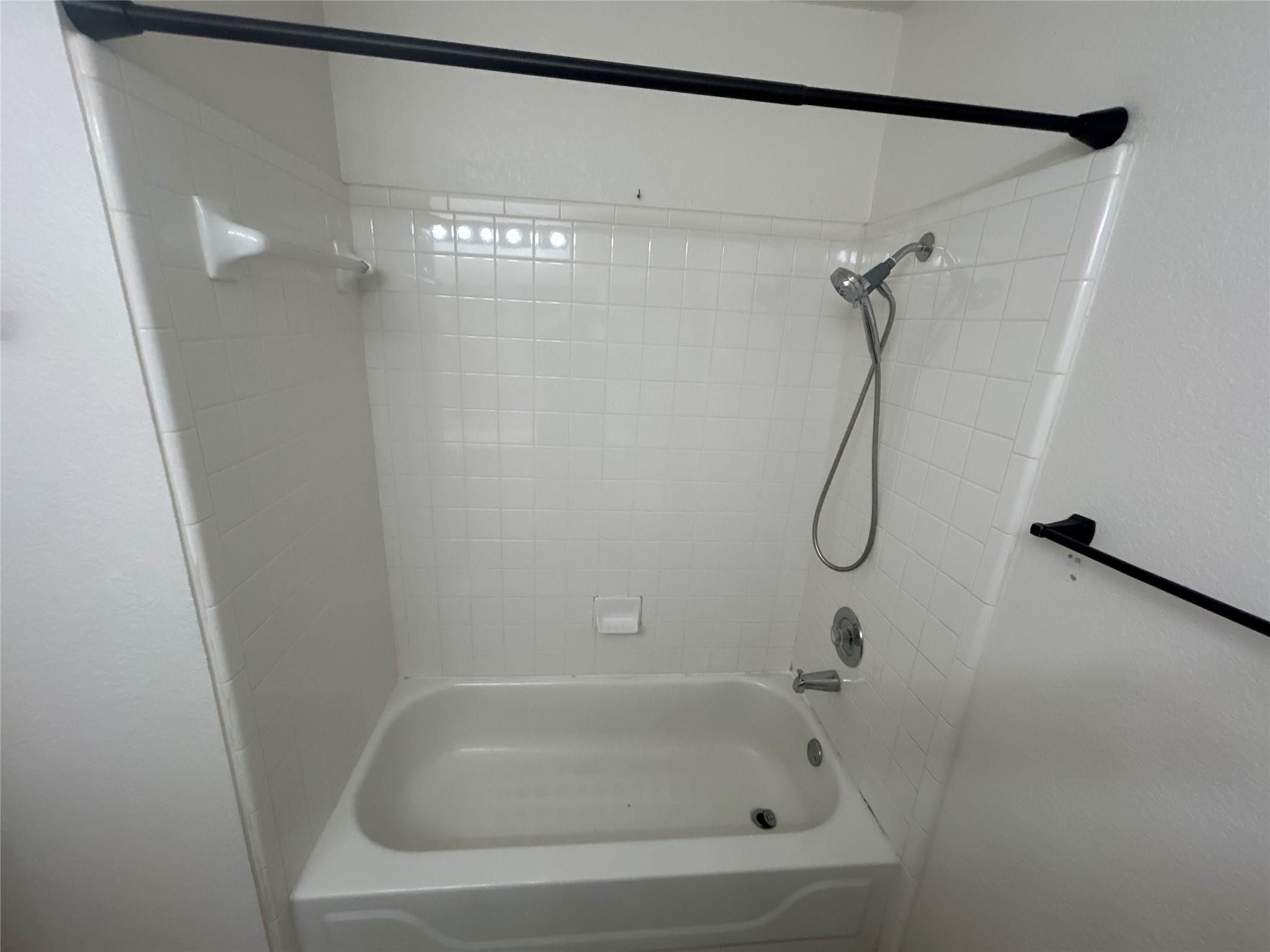 7229 Aldea Dr # B, Austin, TX 78745