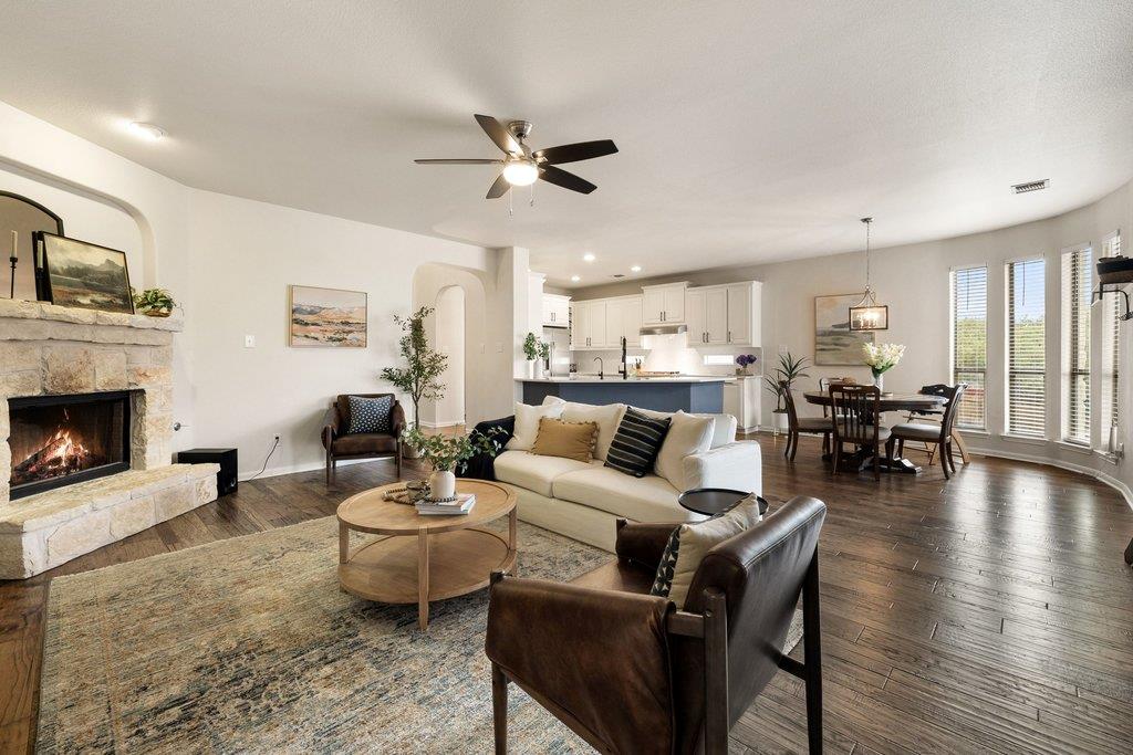 22332 Rock Wren Rd, Spicewood, TX 78669