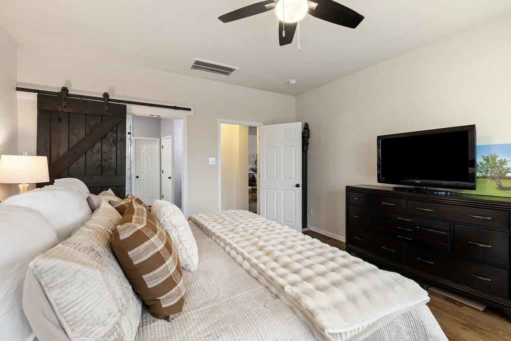 22332 Rock Wren Rd, Spicewood, TX 78669