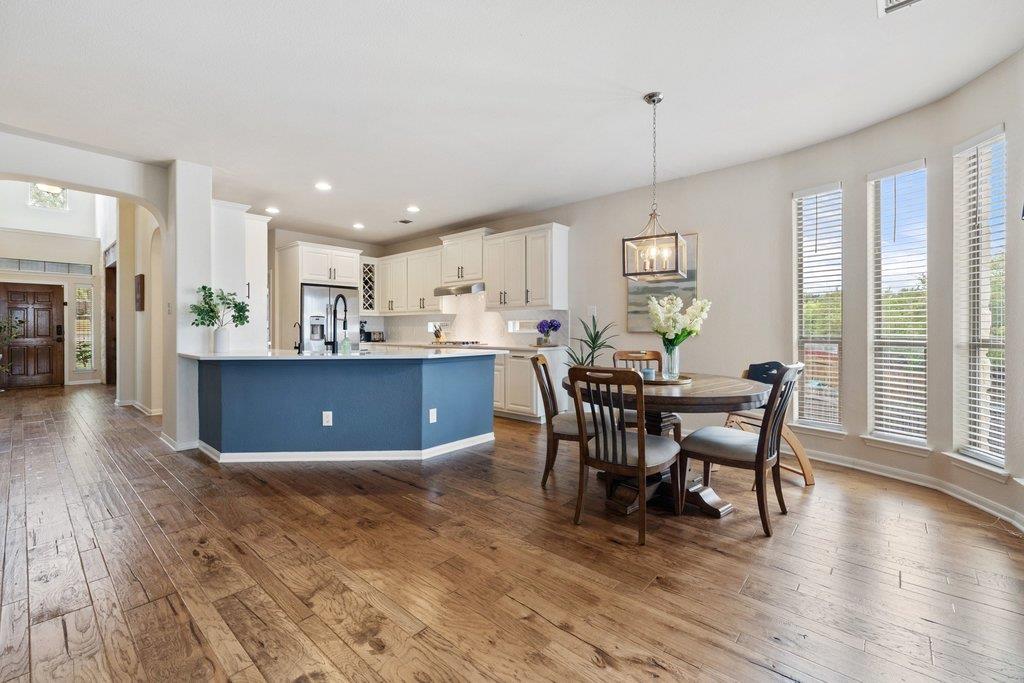 22332 Rock Wren Rd, Spicewood, TX 78669