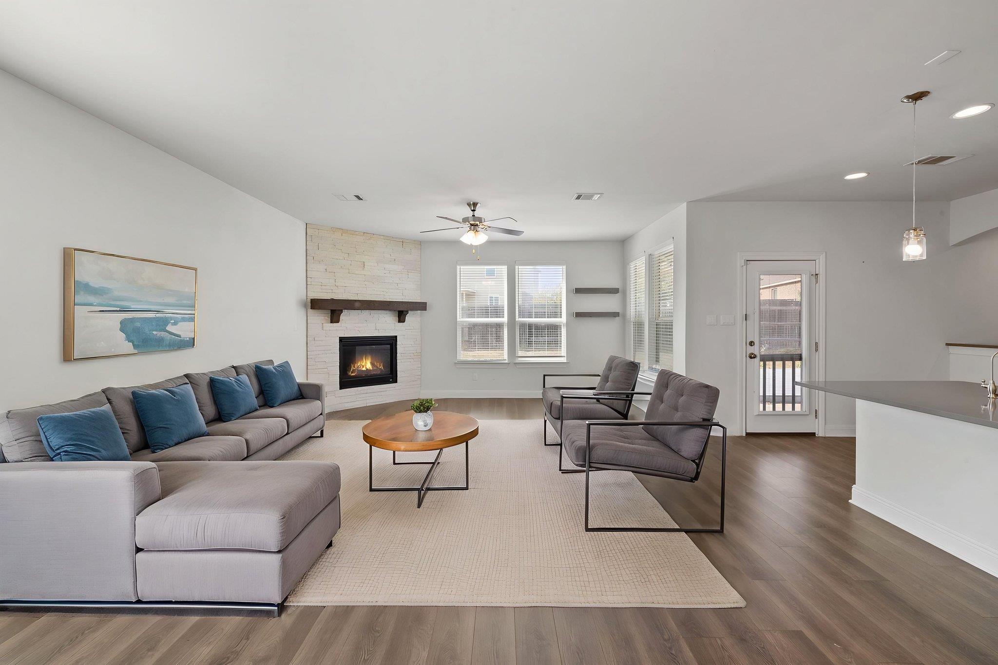 138 Fern Dr, Buda, TX 78610