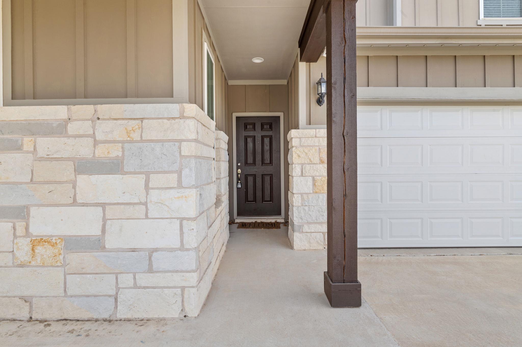 138 Fern Dr, Buda, TX 78610