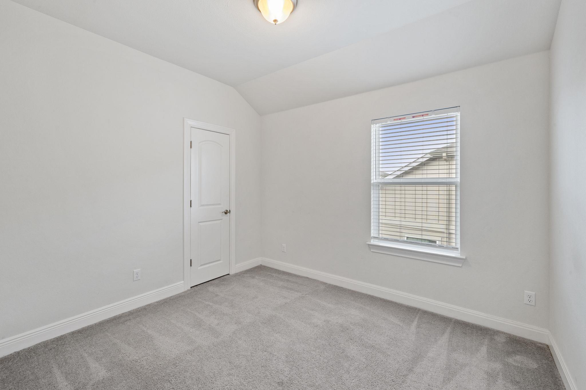 138 Fern Dr, Buda, TX 78610