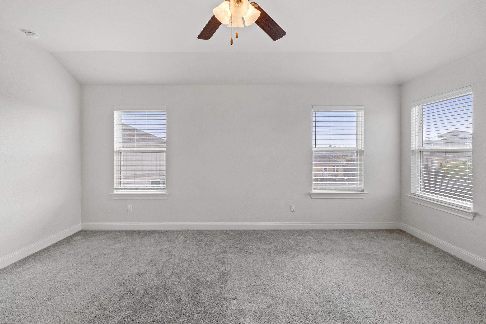 138 Fern Dr, Buda, TX 78610