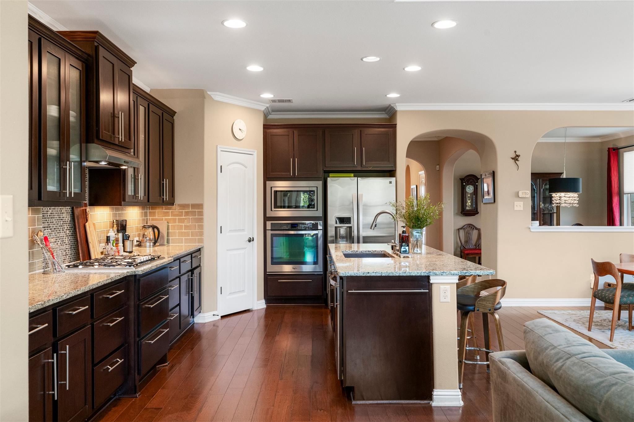 6537 Estana Ln, Austin, TX 78739