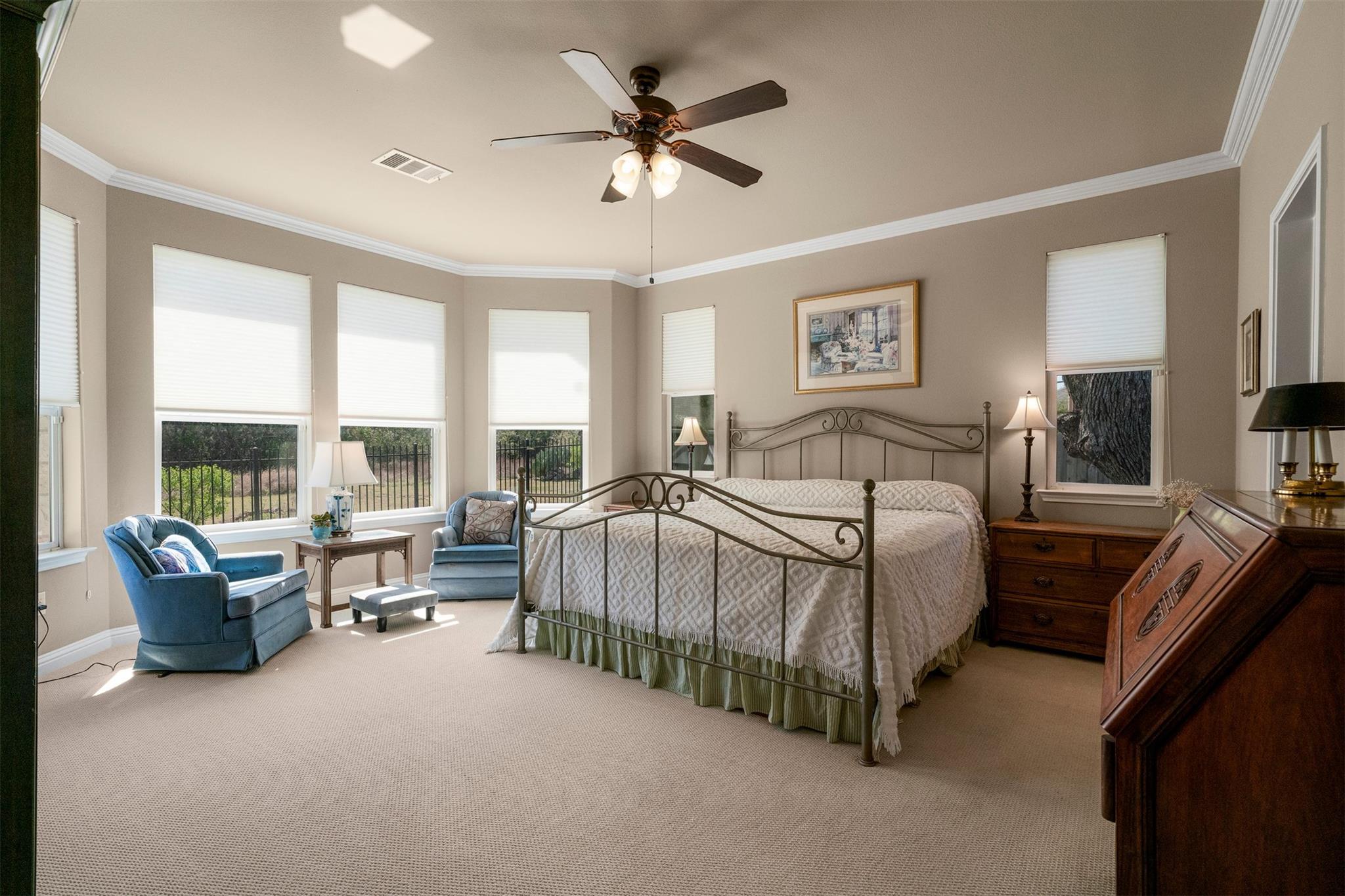 6537 Estana Ln, Austin, TX 78739