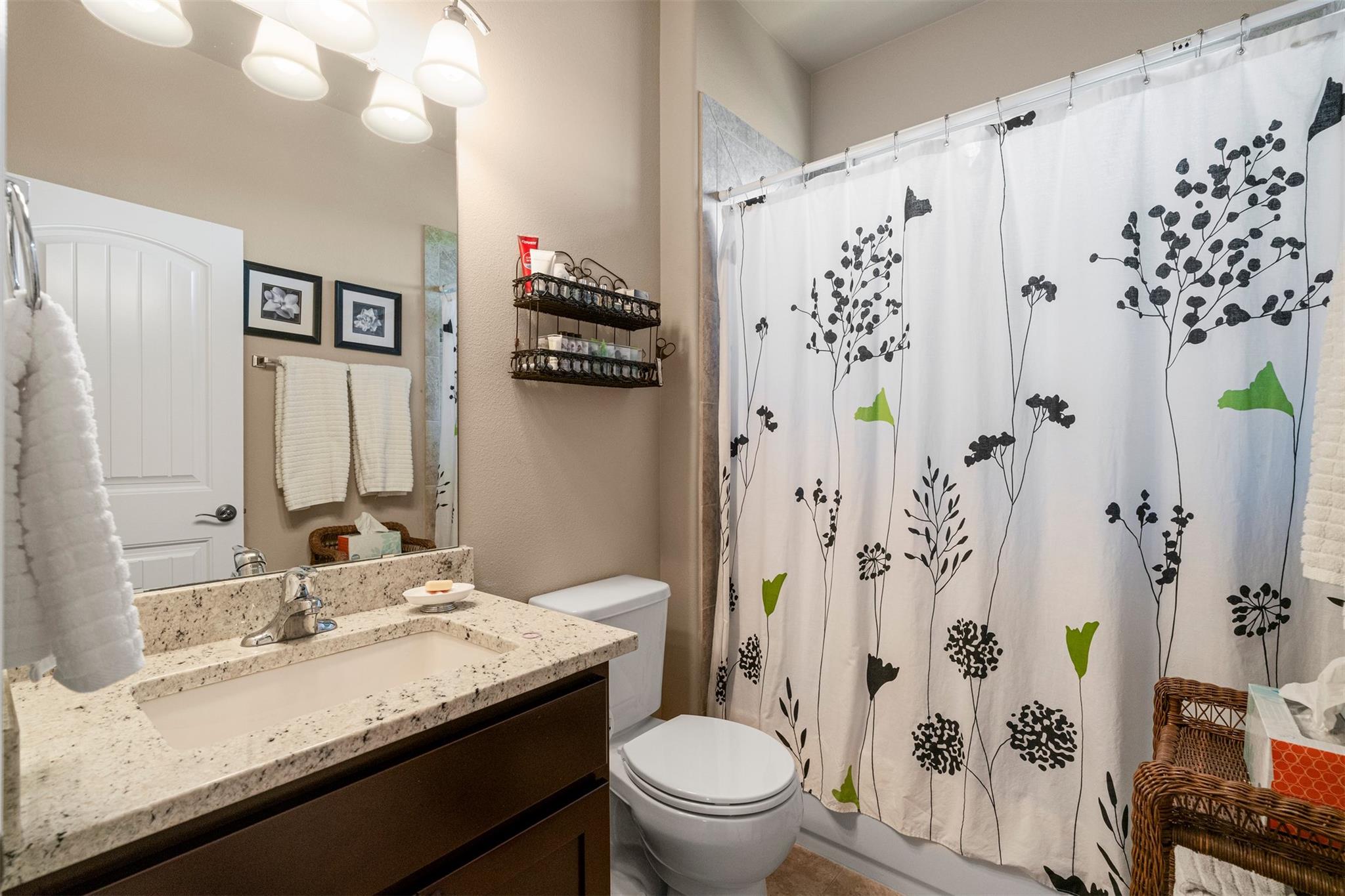 6537 Estana Ln, Austin, TX 78739