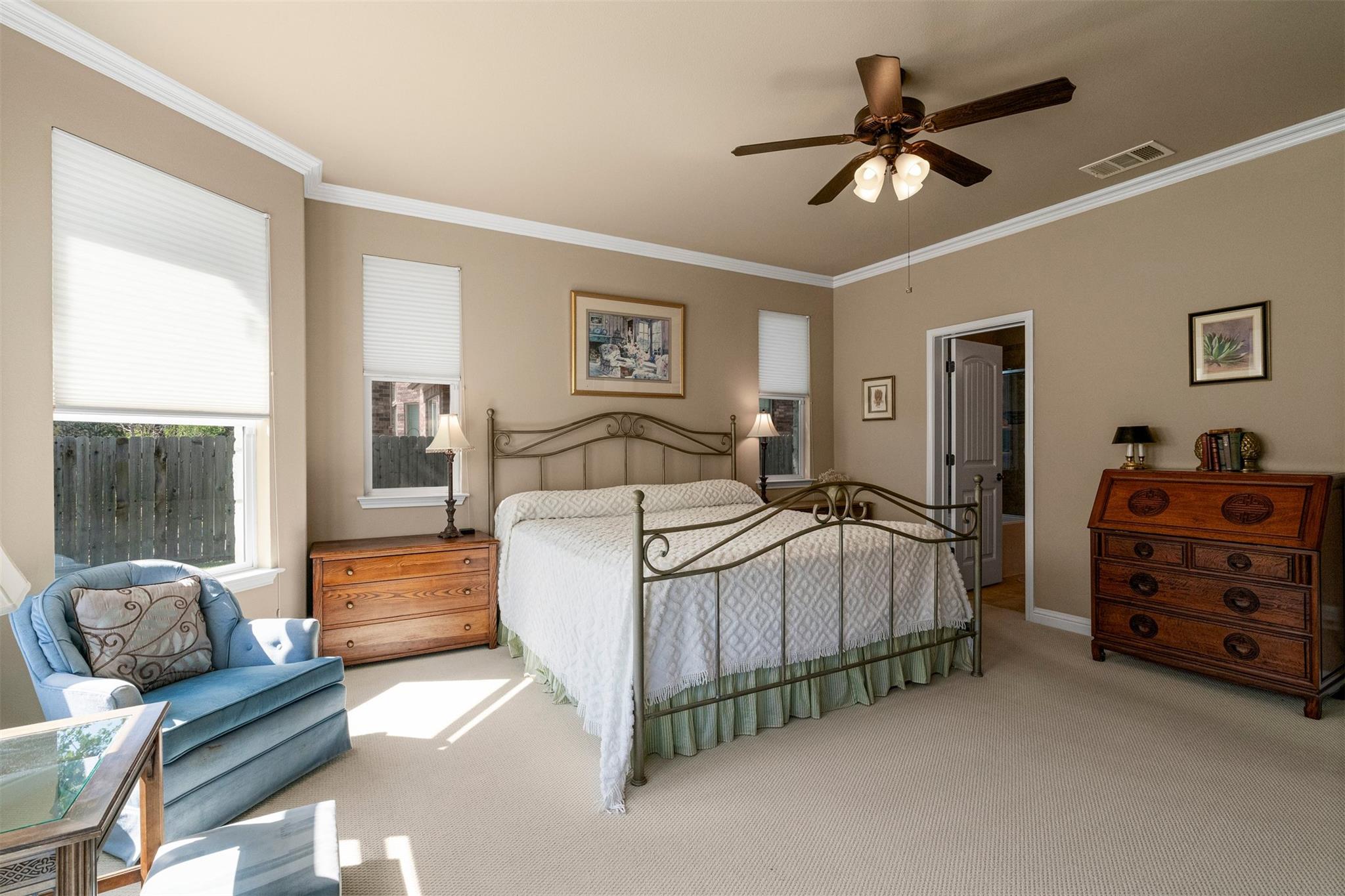 6537 Estana Ln, Austin, TX 78739